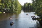 Toisella rastilla pohdittiin vastauksia tiukkoihin kysymyksiin.